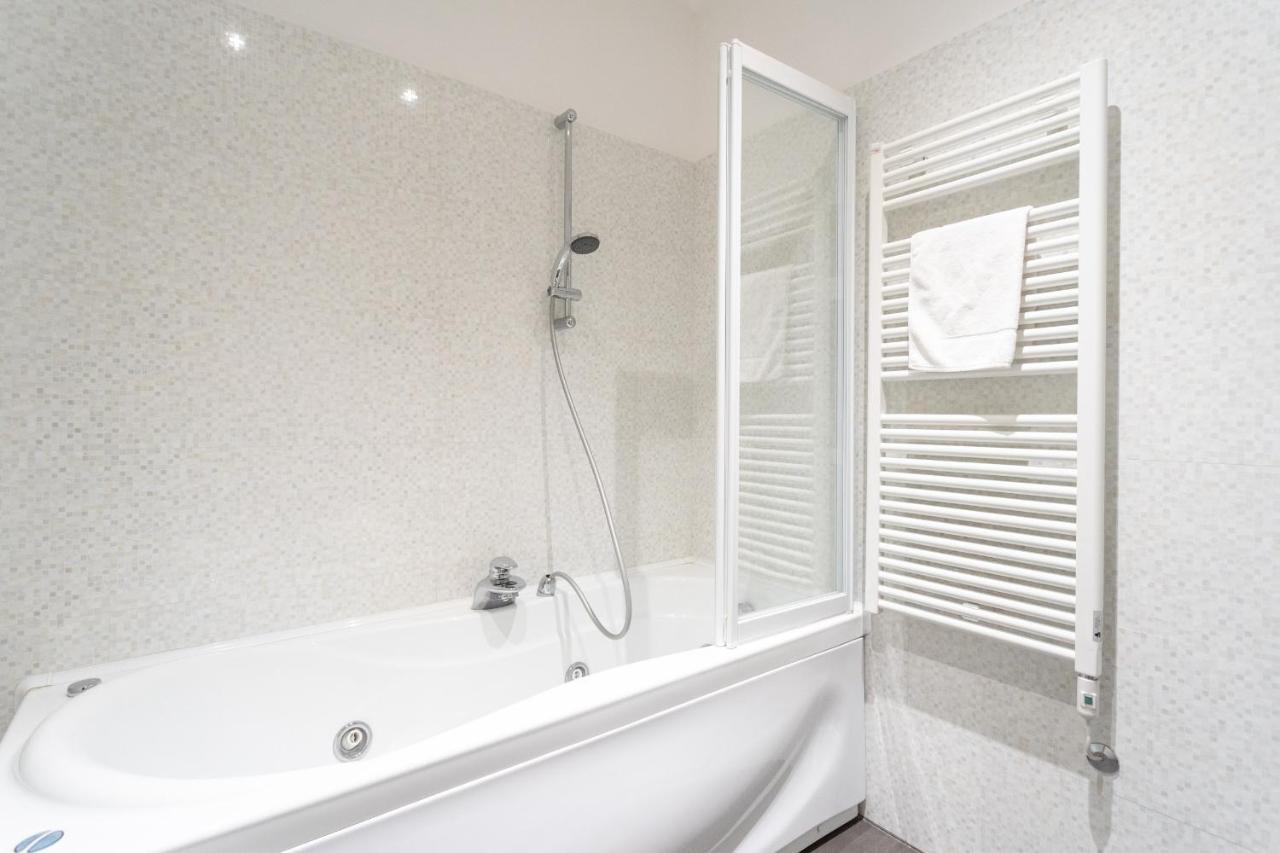White Flat In Como City Center By Rent All Como Exterior foto